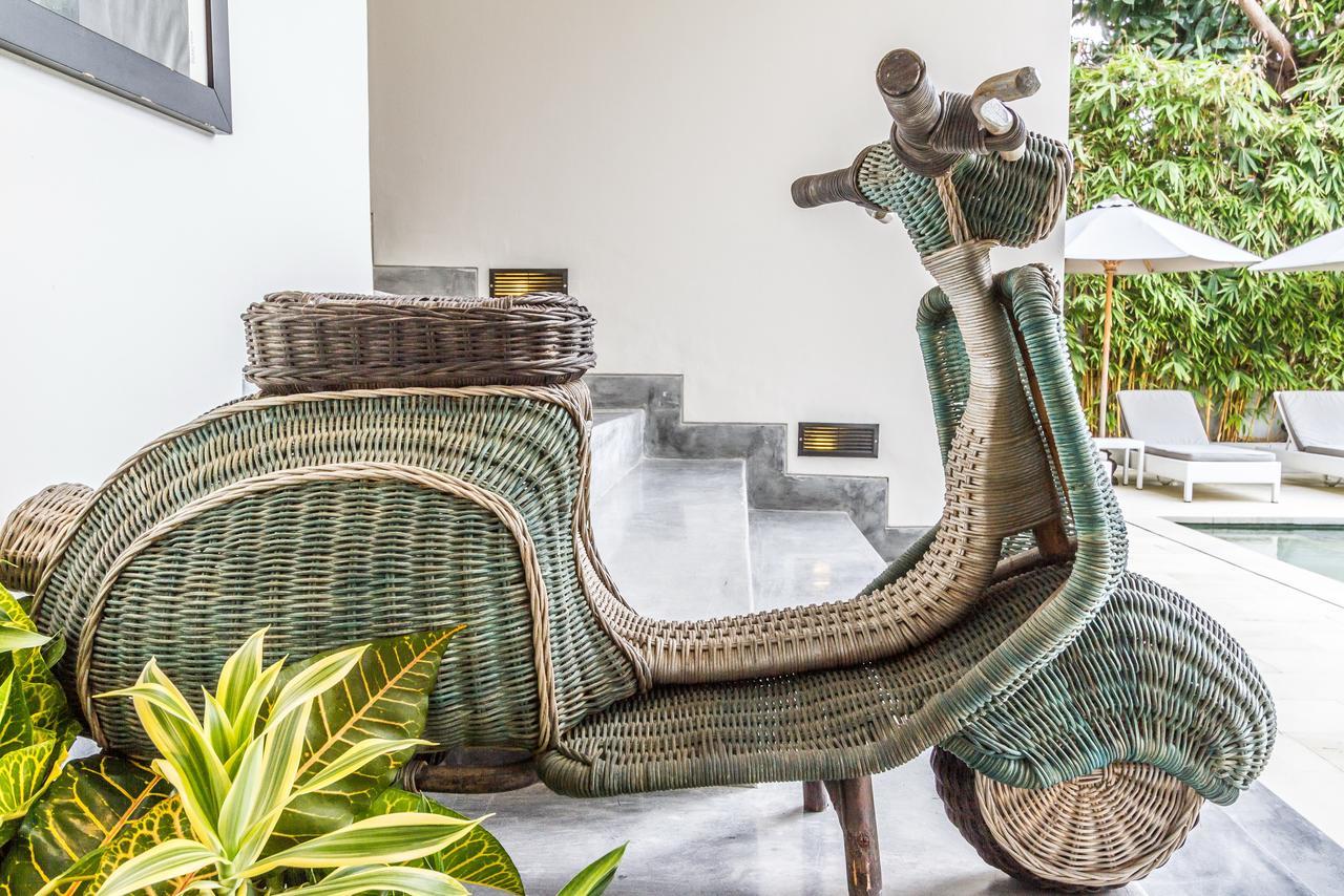Villa Pierrot Seminyak Exterior foto